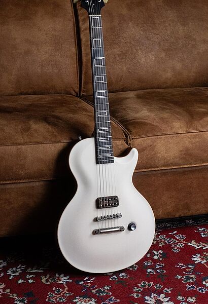 Nik Huber TV Jones Orca 